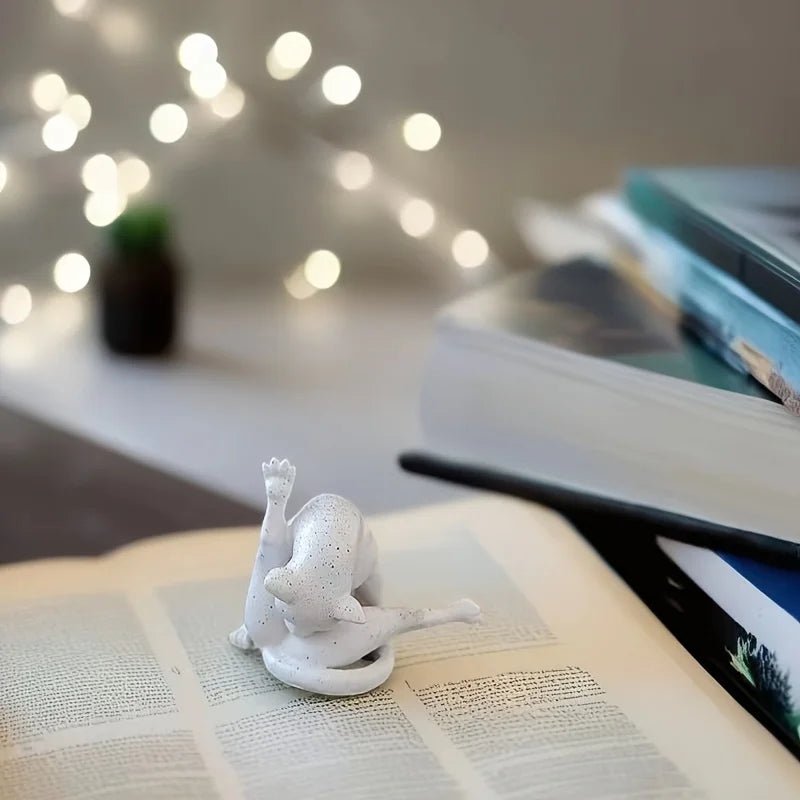 Chat en résine miniature