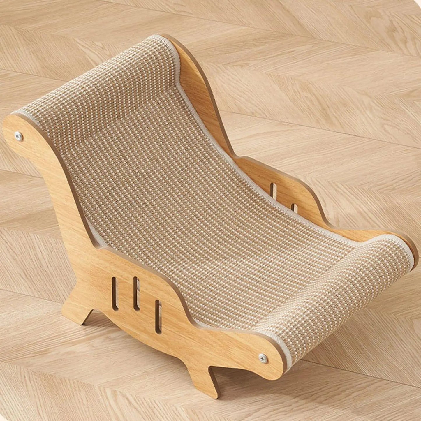 Chaise pour chat en bois